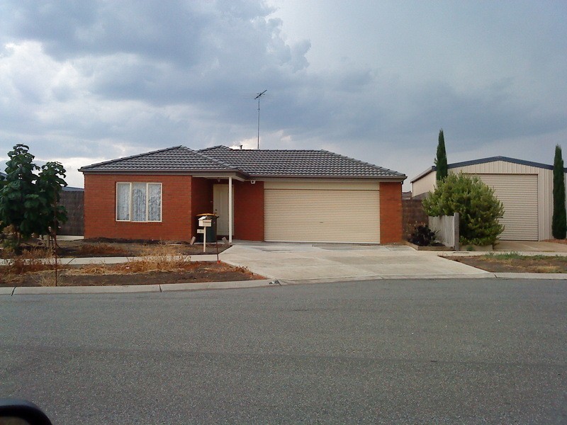 6 Juniper Court, Corio VIC 3214