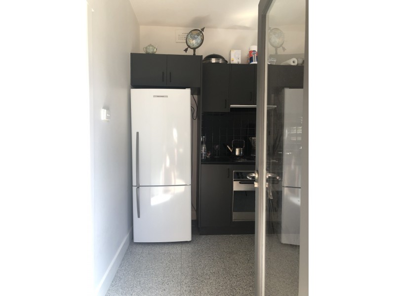 4/12 Neptune Street, St Kilda VIC 3182