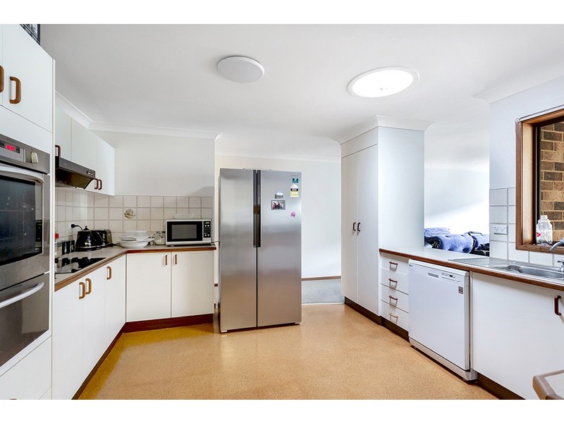 33 Shoreline Drive, Fingal Bay NSW 2315