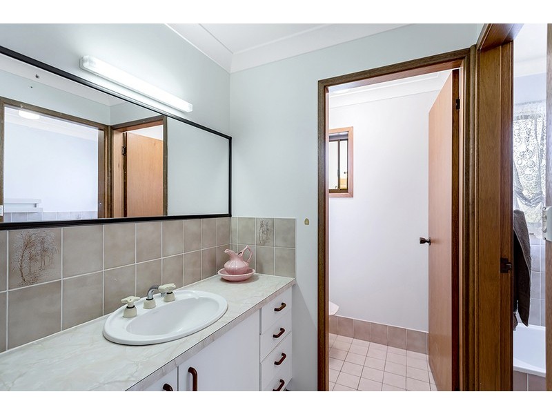 33 Shoreline Drive, Fingal Bay NSW 2315