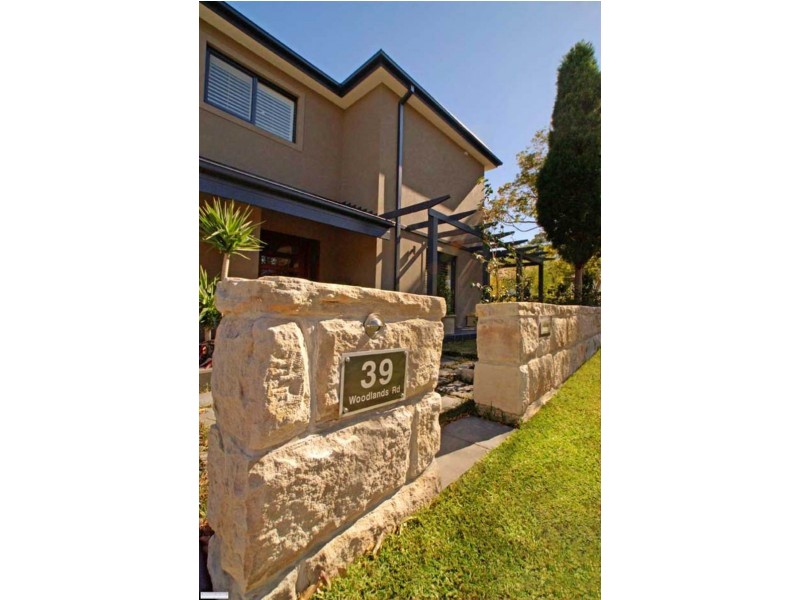 39  Woodlands Rd, Lindfield NSW 2070