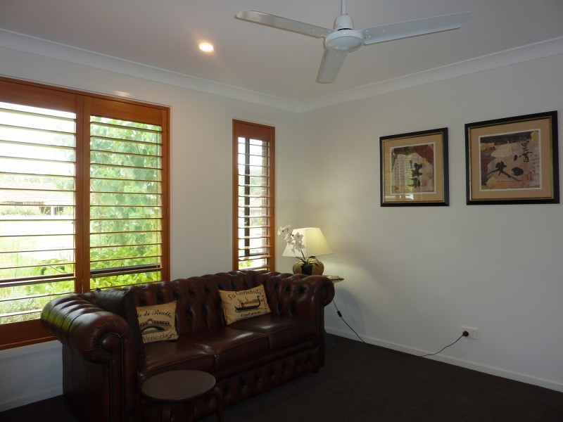 15 Milpera Road, Green Point NSW 2251