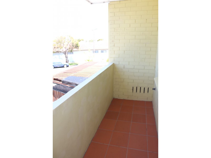 4/2 May Street, Altona North VIC 3025