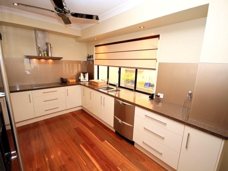 1/101 Stanhill Drive, Surfers Paradise QLD 4217