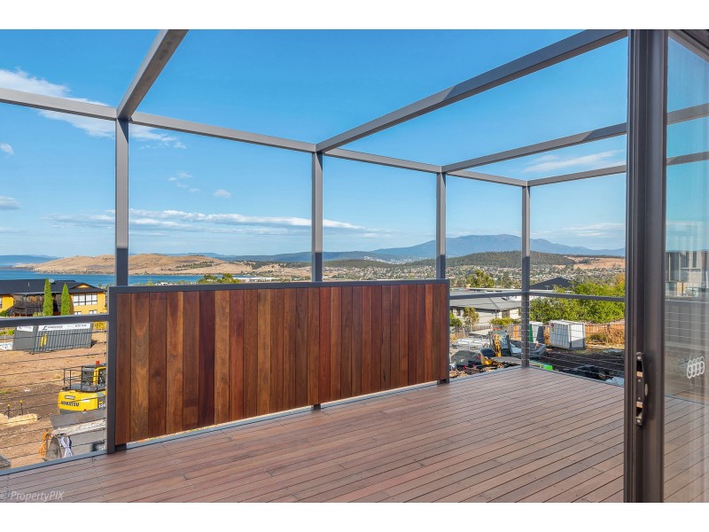 1 Cologne Drive, Oakdowns TAS 7019