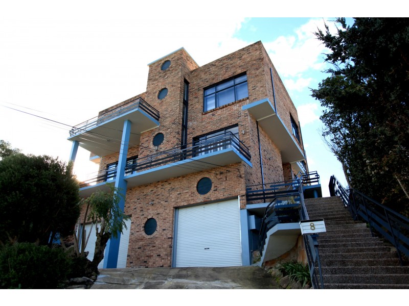 8 Caithness Crescent, Winston Hills NSW 2153