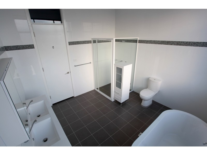 8 Caithness Crescent, Winston Hills NSW 2153