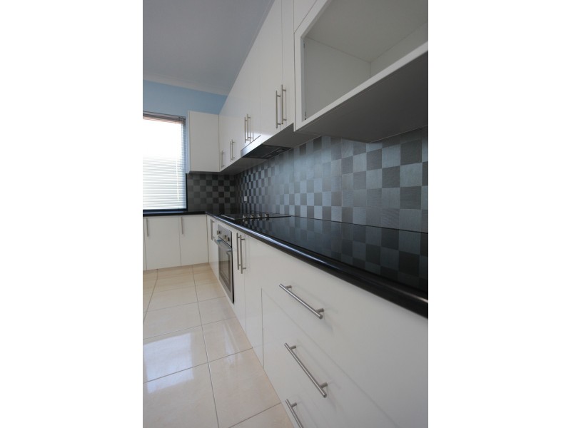 8 Caithness Crescent, Winston Hills NSW 2153