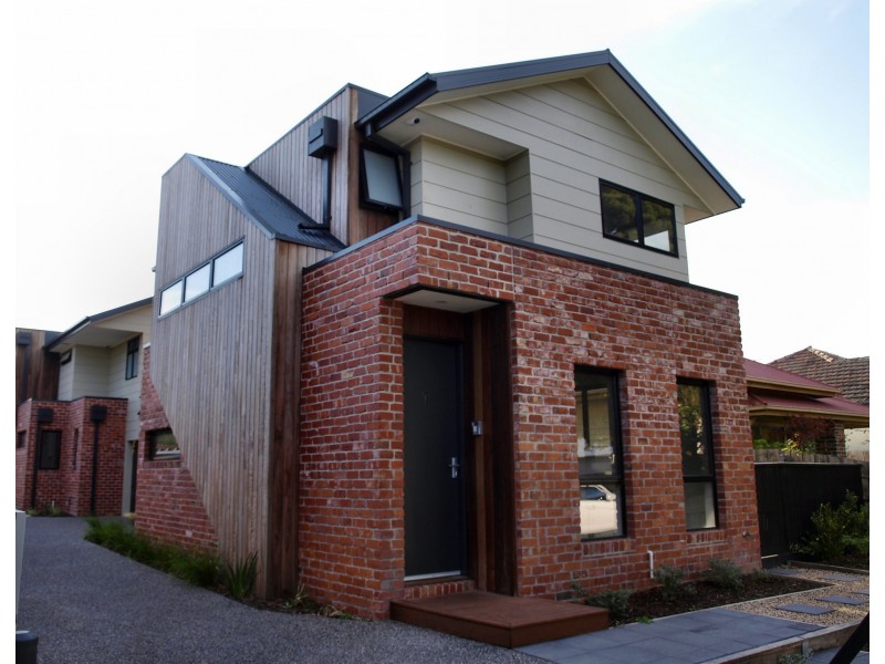 1/30 Palmerston Street, West Footscray VIC 3012