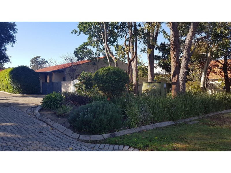 8/224 Labouchere Road, Como WA 6152