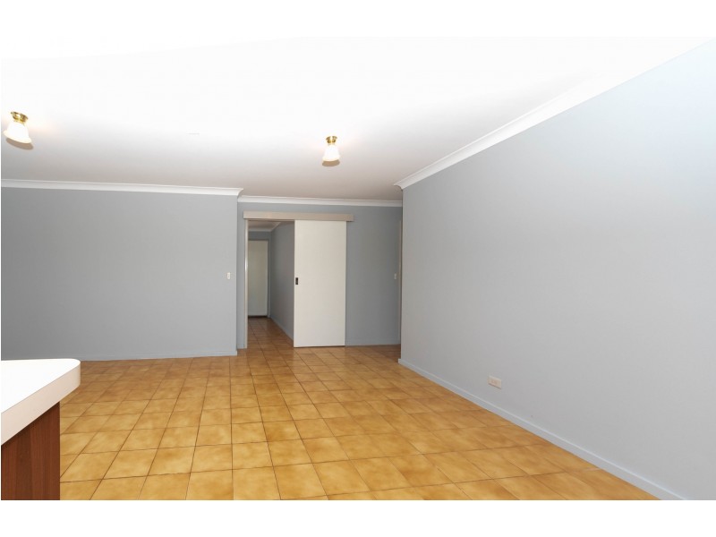 107 Malibu Road, Safety Bay WA 6169