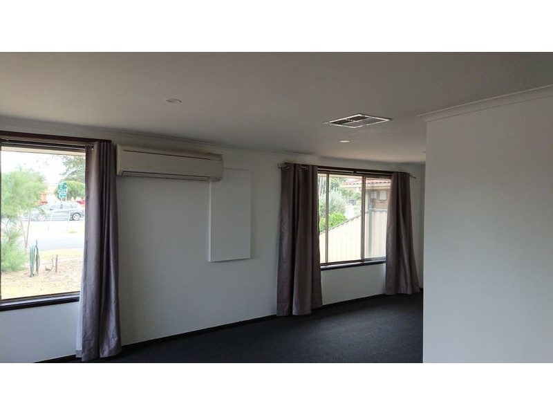 284 Sunshine Avenue, Kealba VIC 3021