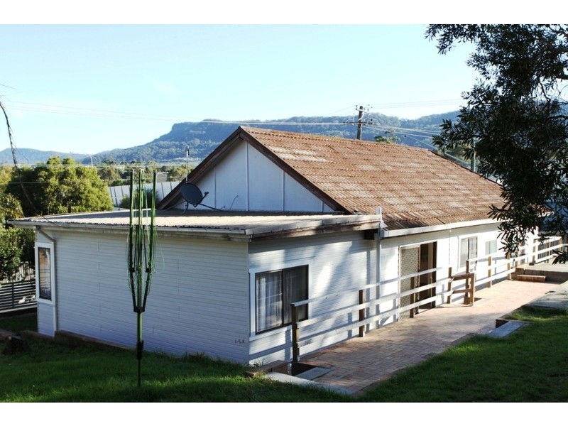 49 Thompson Street, Woonona NSW 2517