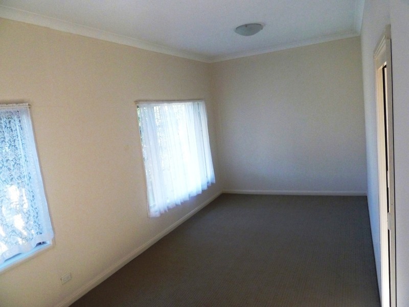 49 Thompson Street, Woonona NSW 2517