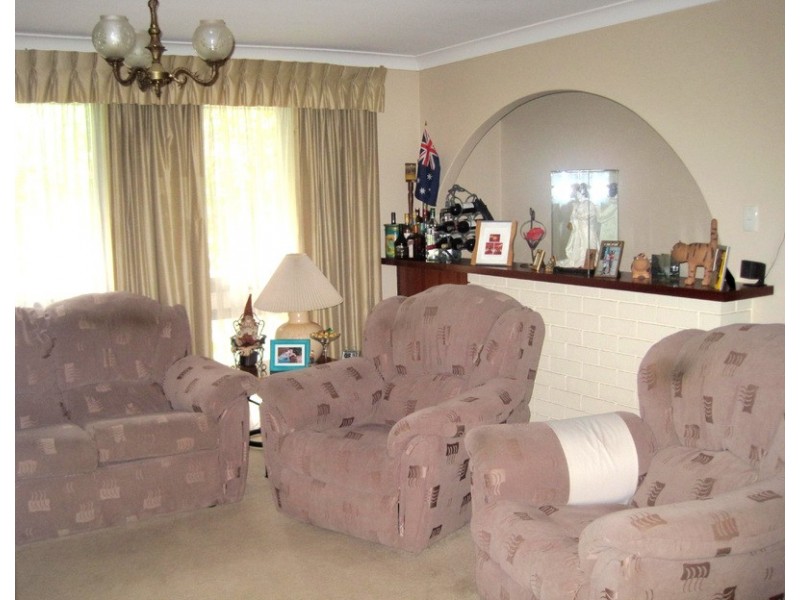 4 Lombard Street, Leeming WA 6149