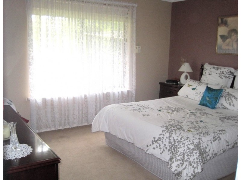 4 Lombard Street, Leeming WA 6149