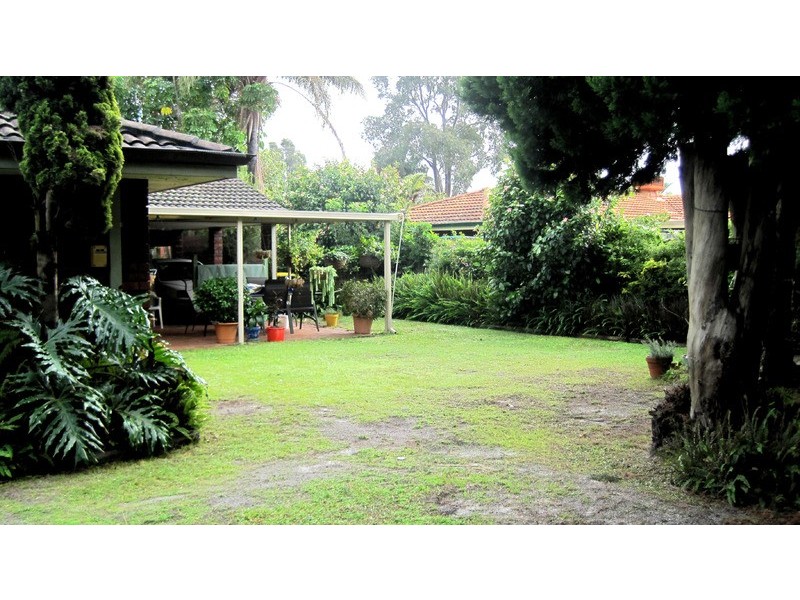 4 Lombard Street, Leeming WA 6149