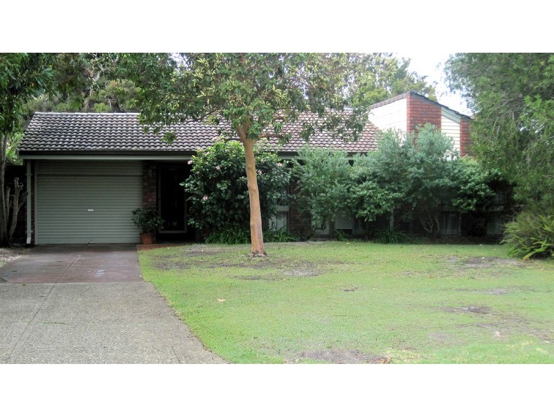 4 Lombard Street, Leeming WA 6149