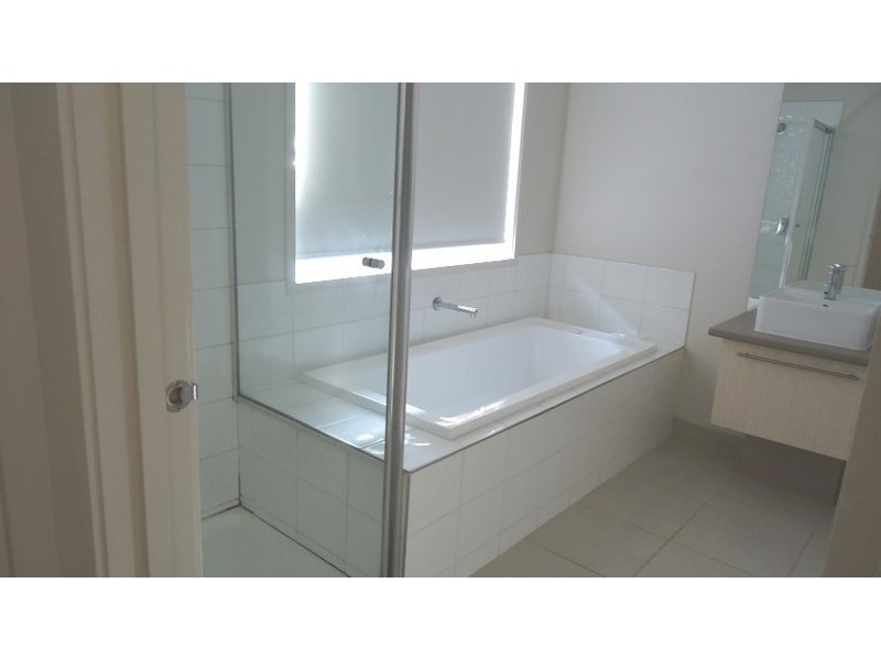 25 Ferriman Way, Truganina VIC 3029