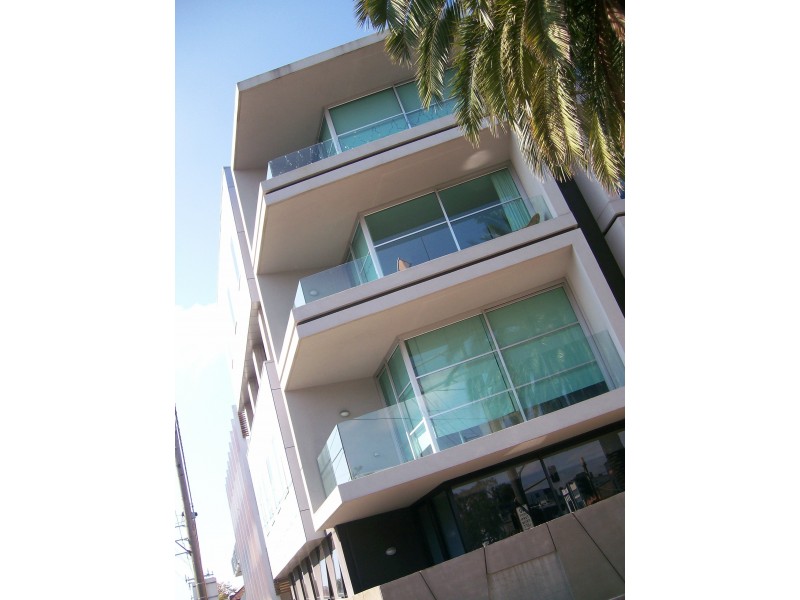 17/220 Barkly Street, St Kilda VIC 3182