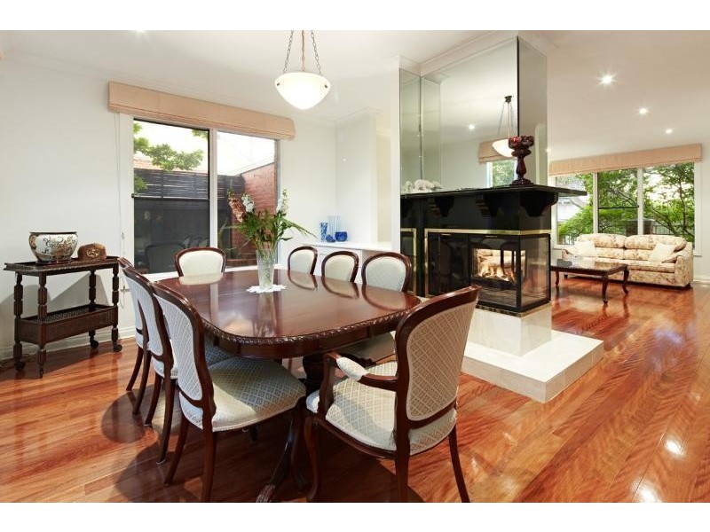 9A Rothschild Street, Caulfield South VIC 3162