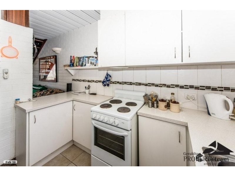 4/125 Railway Street, Bluff Point WA 6530