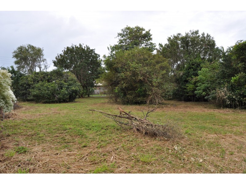 3 Sandpiper Court, Slade Point QLD 4740