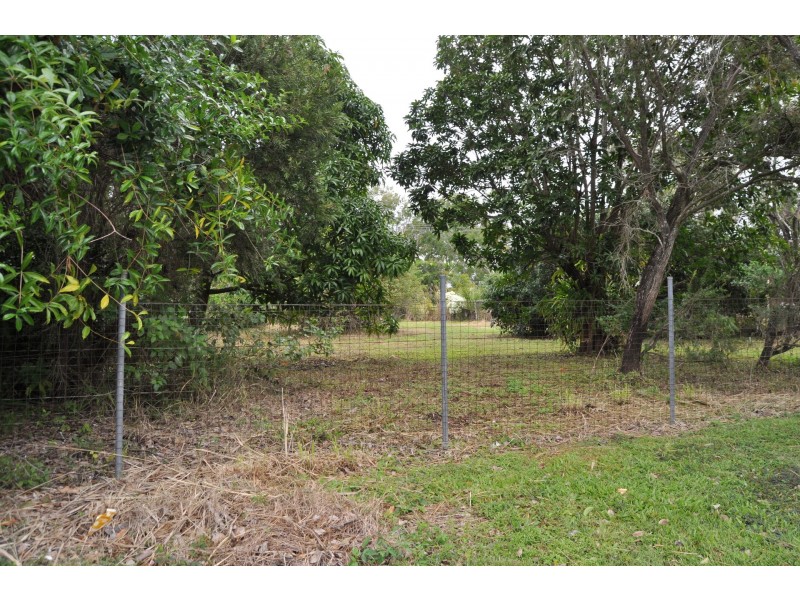 3 Sandpiper Court, Slade Point QLD 4740