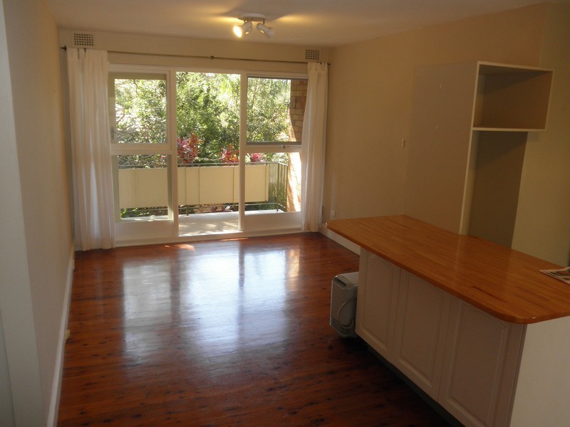 2/6  Livingstone Place, Newport NSW 2106