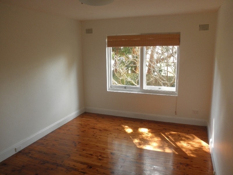 2/6  Livingstone Place, Newport NSW 2106