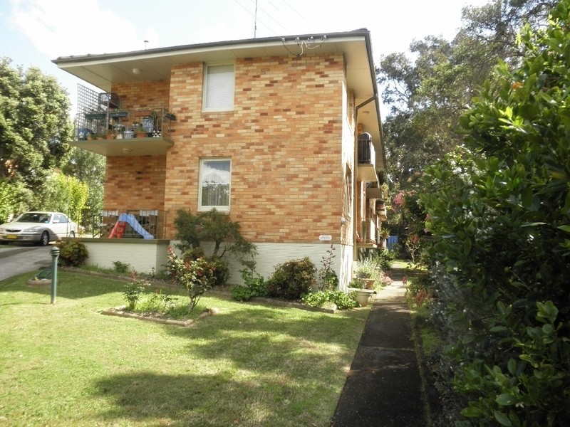 2/6  Livingstone Place, Newport NSW 2106