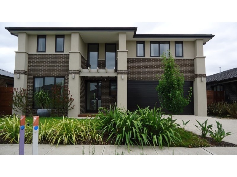 30 Pegasus Road, Cranbourne West VIC 3977