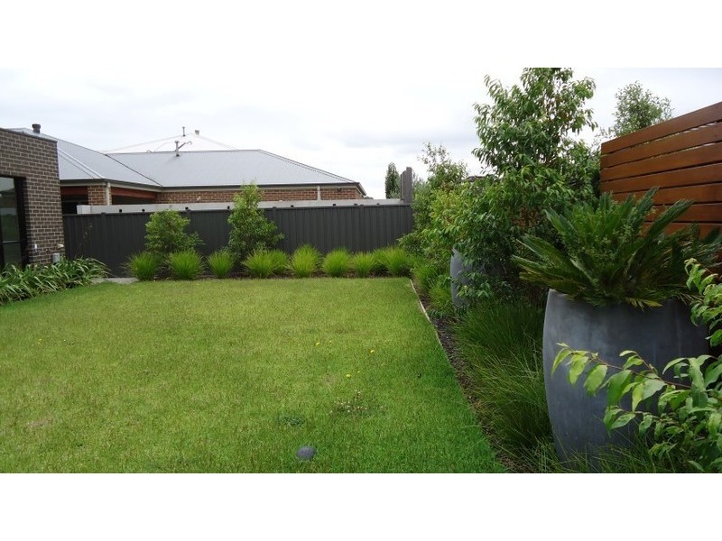 30 Pegasus Road, Cranbourne West VIC 3977