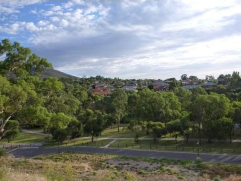 23 The Promenade, Highbury SA 5089