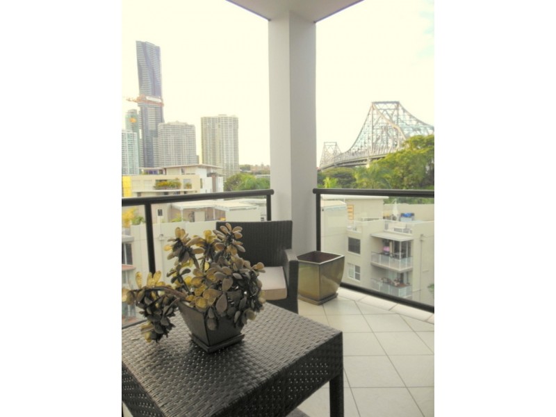 54/161 Main Street, Kangaroo Point QLD 4169