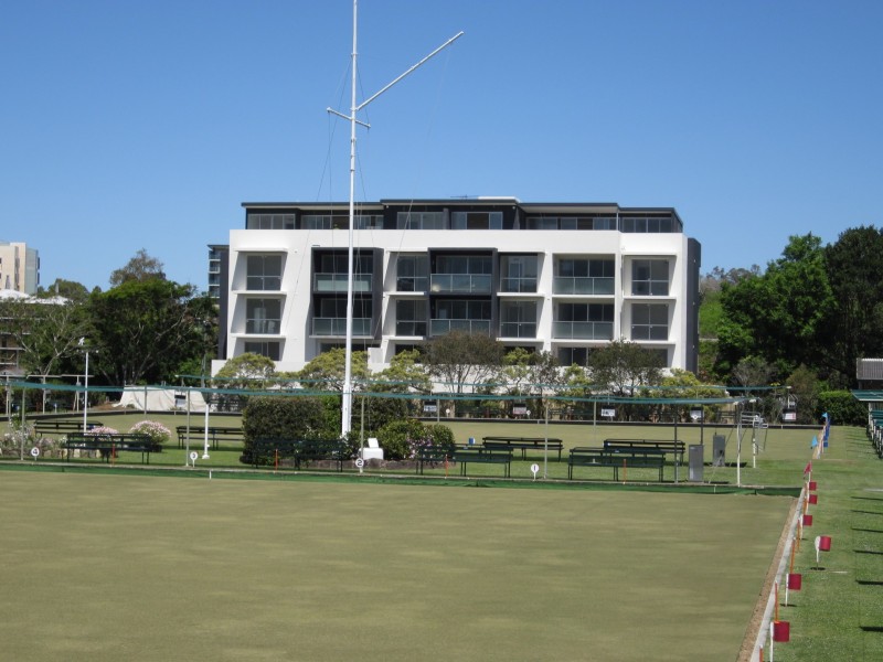 9/320 Sir Fred Schonell Drive, St Lucia QLD 4067