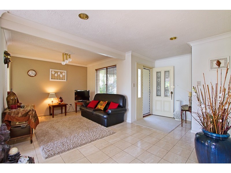 13/2-10 Coolgardie Street, Elanora QLD 4221