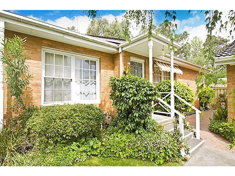 8/5 Pakenham Street, Blackburn VIC 3130