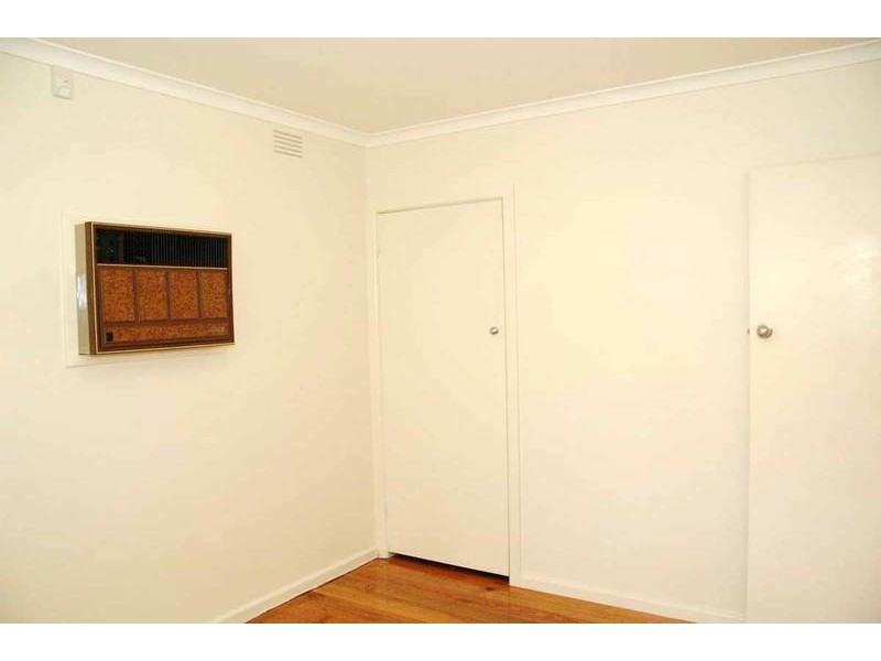 8/5 Pakenham Street, Blackburn VIC 3130