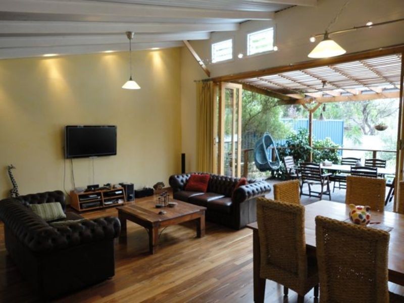 2 Snook Crescent, Hilton WA 6163