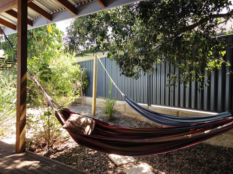 2 Snook Crescent, Hilton WA 6163