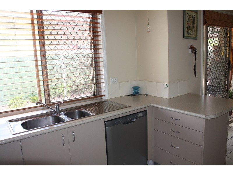 43 Village Way, Oxenford QLD 4210