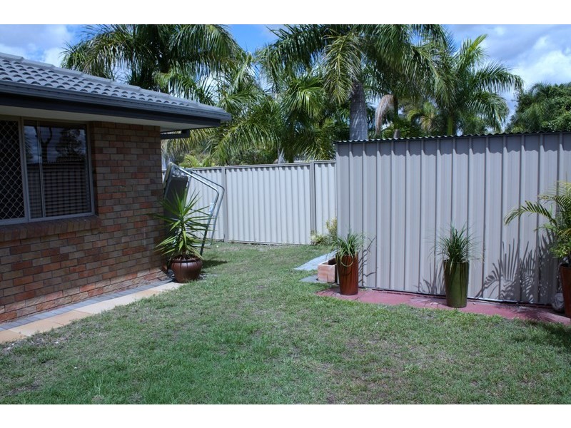 43 Village Way, Oxenford QLD 4210