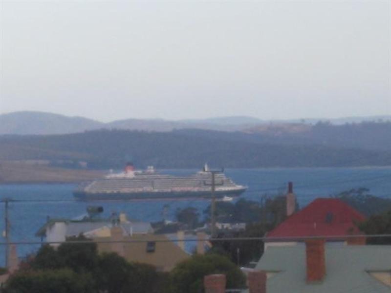45 Cavell St, West Hobart TAS 7000
