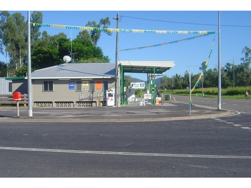 56115 Bruce Highway, Tully QLD 4854