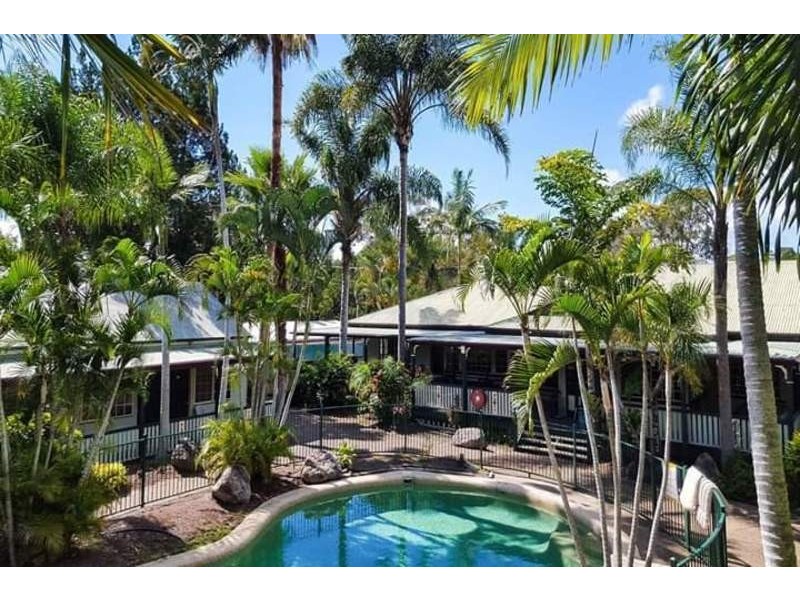 408 – 411 Charlton Esplanade, Torquay QLD 4655