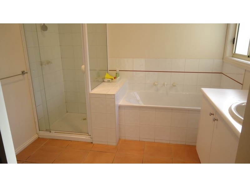 19 Emily Crescent, Point Cook VIC 3030