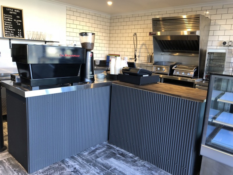 1/13 Latham Street, Mornington VIC 3931