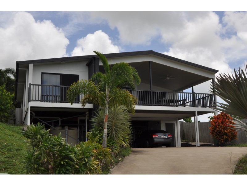 17 Brearley Court, Rural View QLD 4740