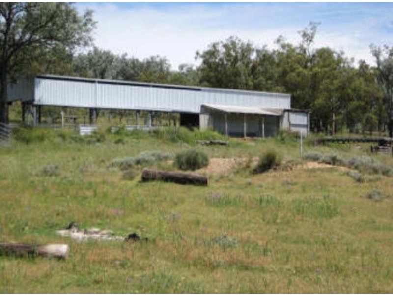 McLeod Lodge 83 Rockhampton Rd, Stanthorpe QLD 4380